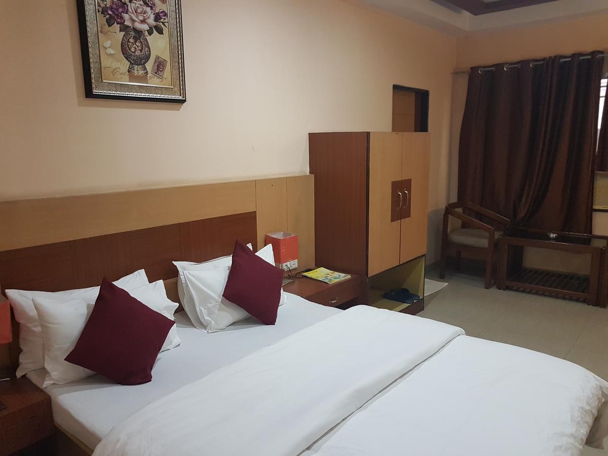 Hotel Simla Siliguri Dış mekan fotoğraf
