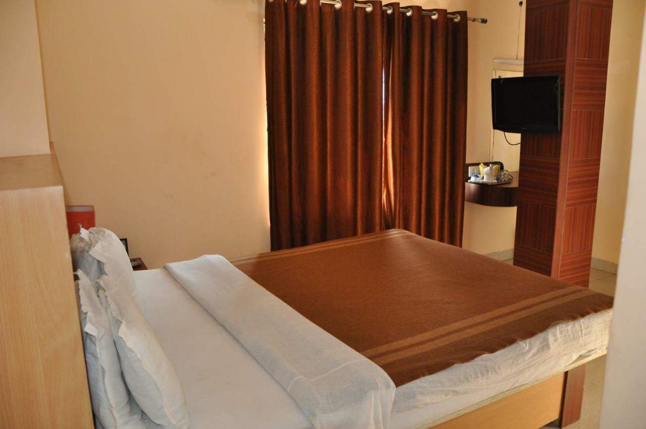 Hotel Simla Siliguri Dış mekan fotoğraf